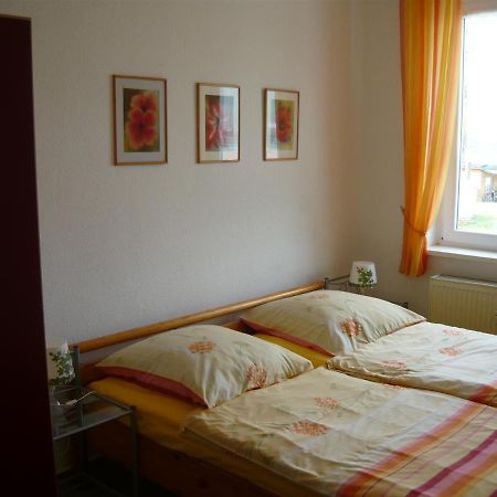 Nossentiner Huette Uns Luett Wohnung מראה חיצוני תמונה